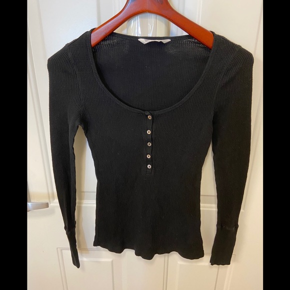 Old Navy Tops - Ladies Black Thermal Shirt